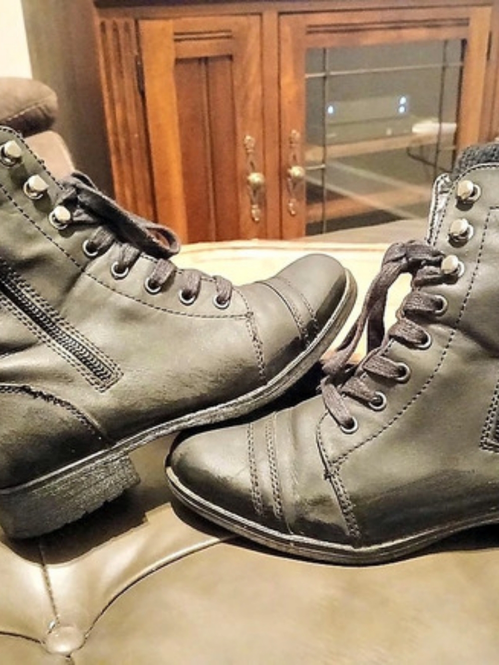 Report Taya 2 Black Combat Boots US 8
